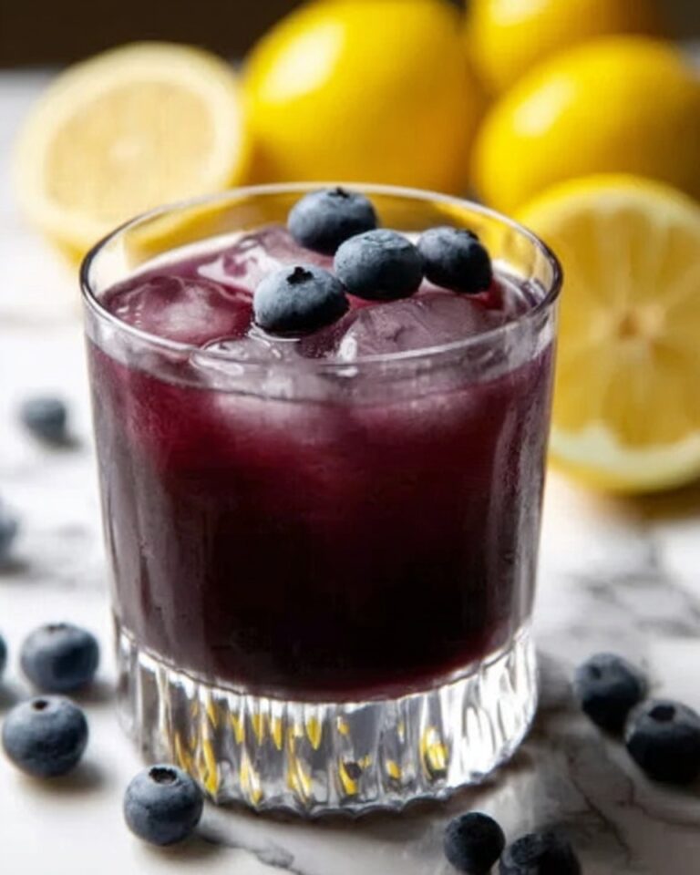 Antioxidant Blueberry-Lemon Green Tea Recipe