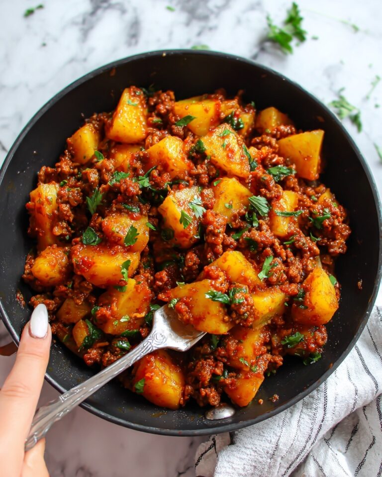 Ground Beef with Potatoes in Spicy Tomato Sauce Recipe